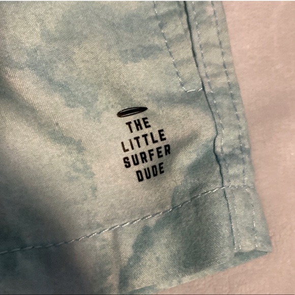 Little Surfer Dude board shorts - Picture 3 of 5